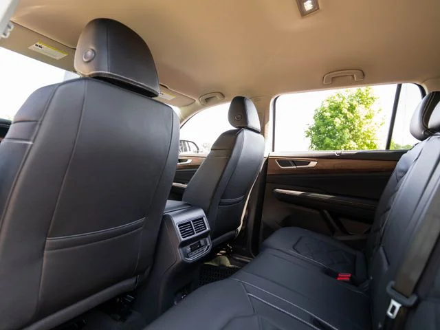 New 2026 Gray Volkswagen 2.0T SE w/Technology image 14
