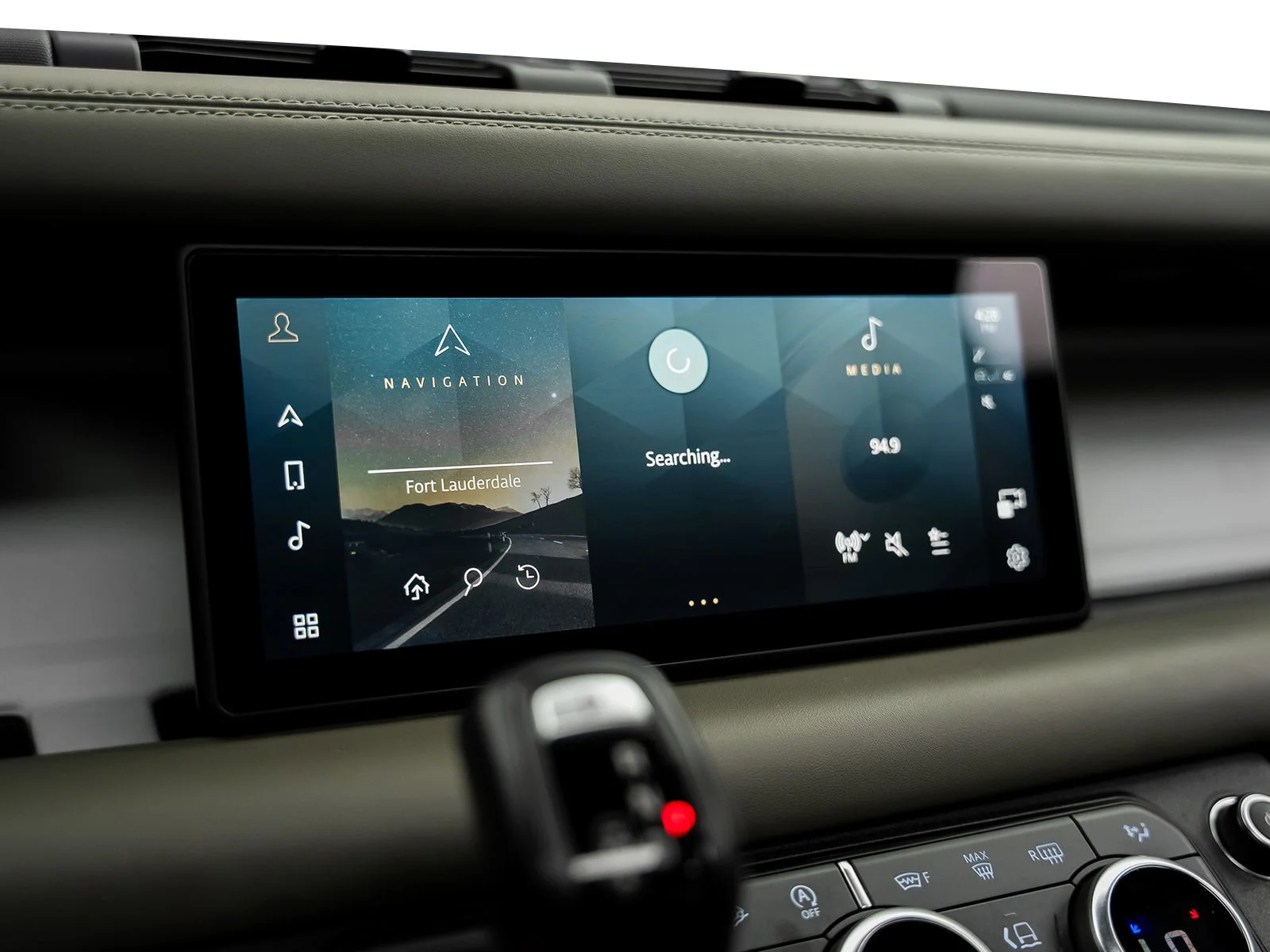 Used 2020 Blue Land Rover HSE image 48