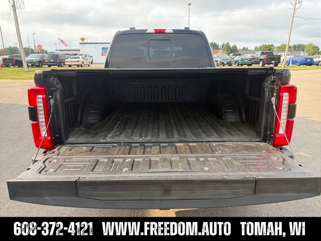 Used 2024 Black Metallic Ford Lariat image 22