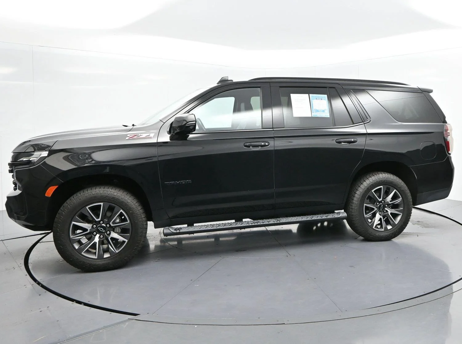 Used 2024 Black Chevrolet Z71 image 4