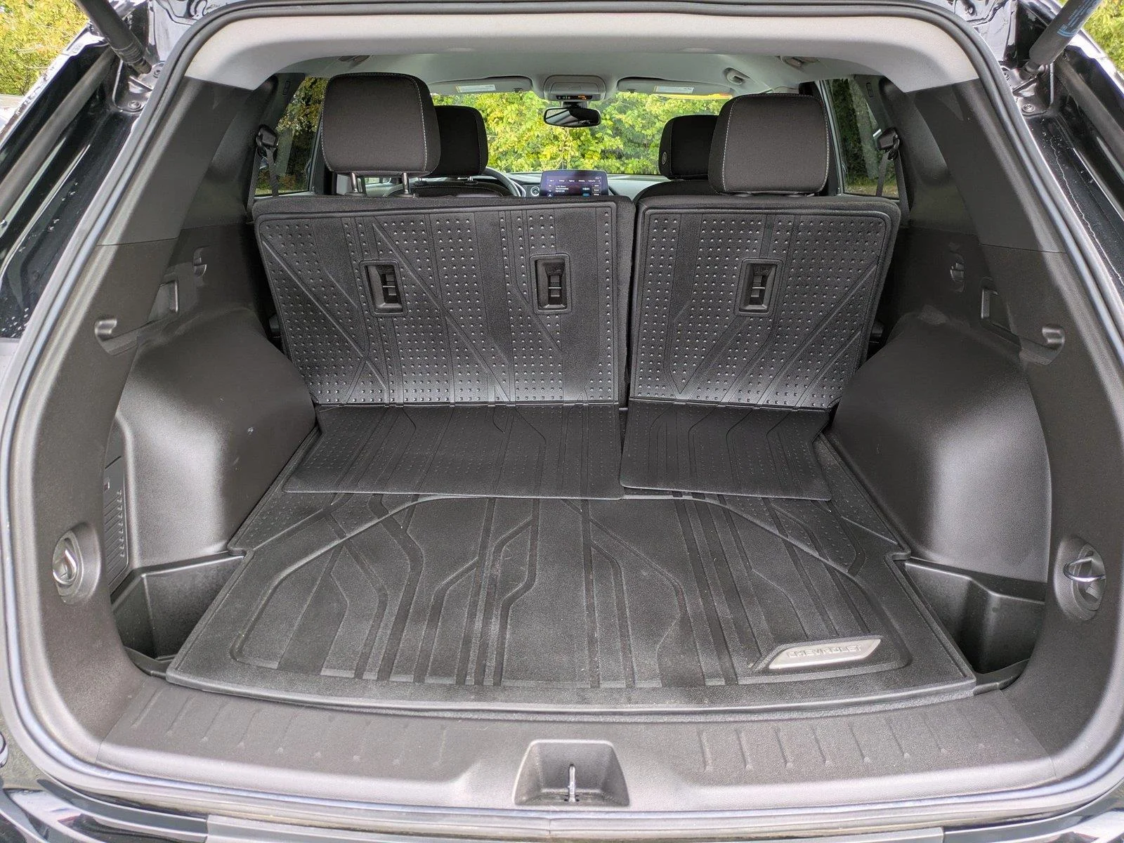 Used 2024 Black Chevrolet LT image 13