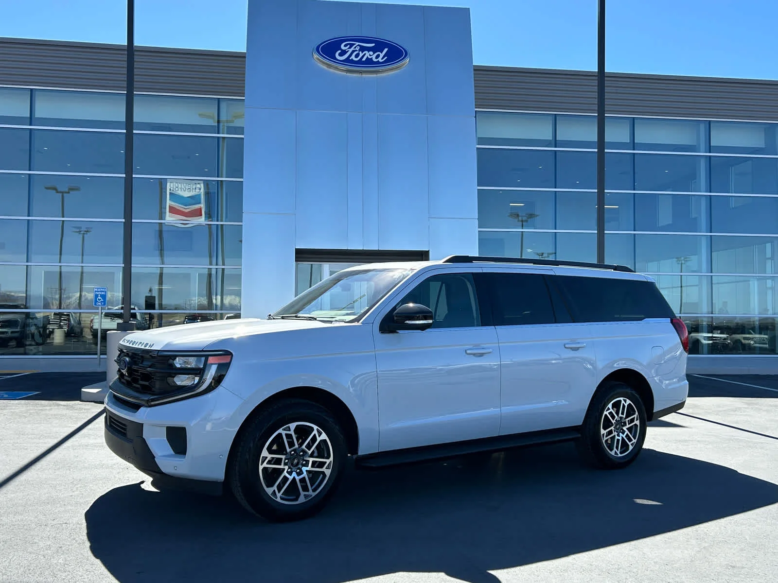 2025 Ford Expedition Active MAX 4x4's photo