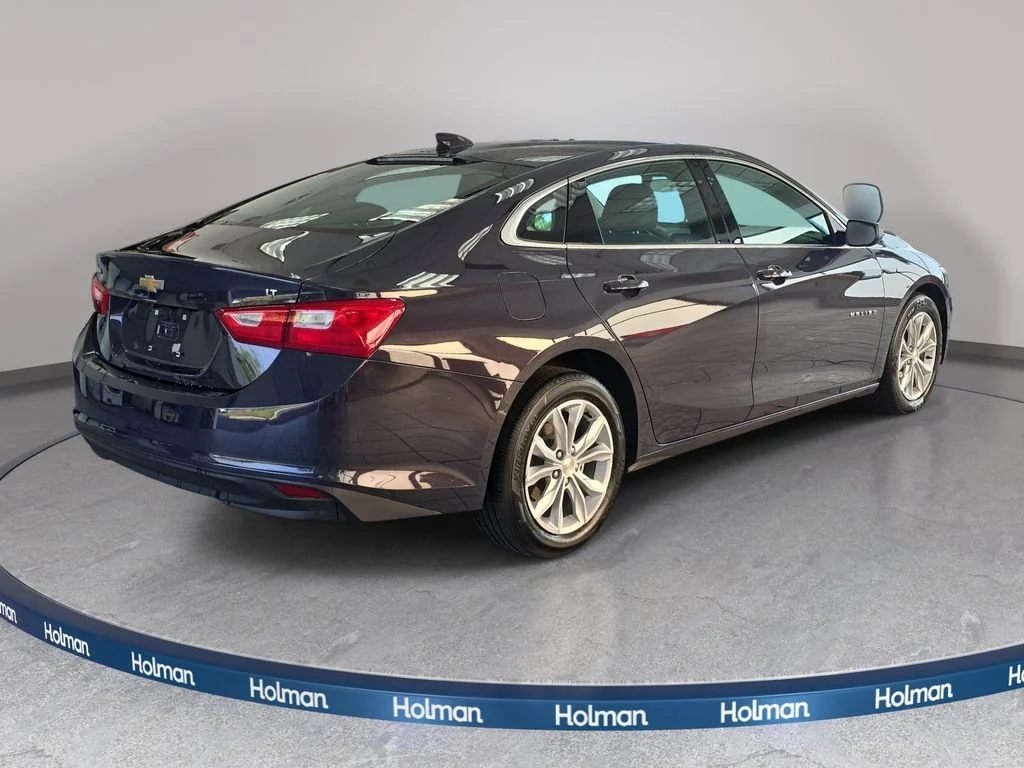 Certified Used 2025 Night Chevrolet LT image 5