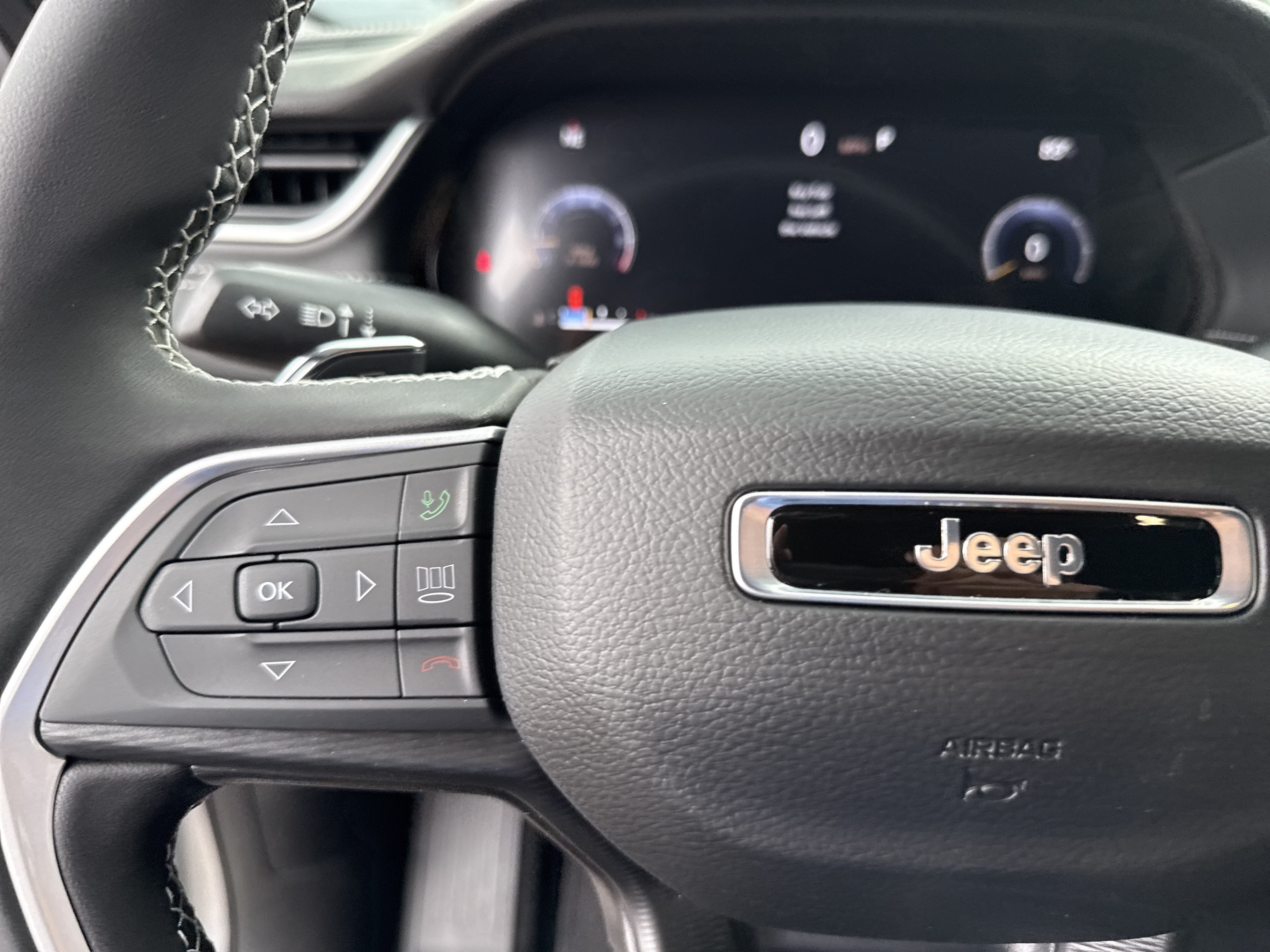 New 2026 Silver Zynith Jeep Laredo image 25