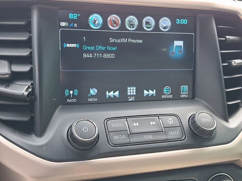 Used 2019 White GMC Denali image 19