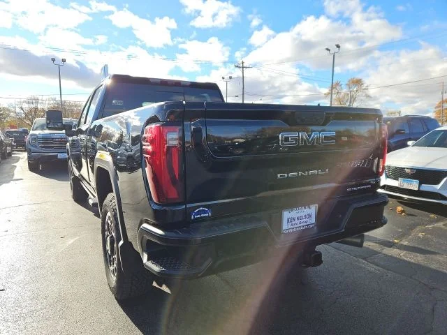 2026 GMC Sierra 3500HD Denali Ultimate - Photo 9