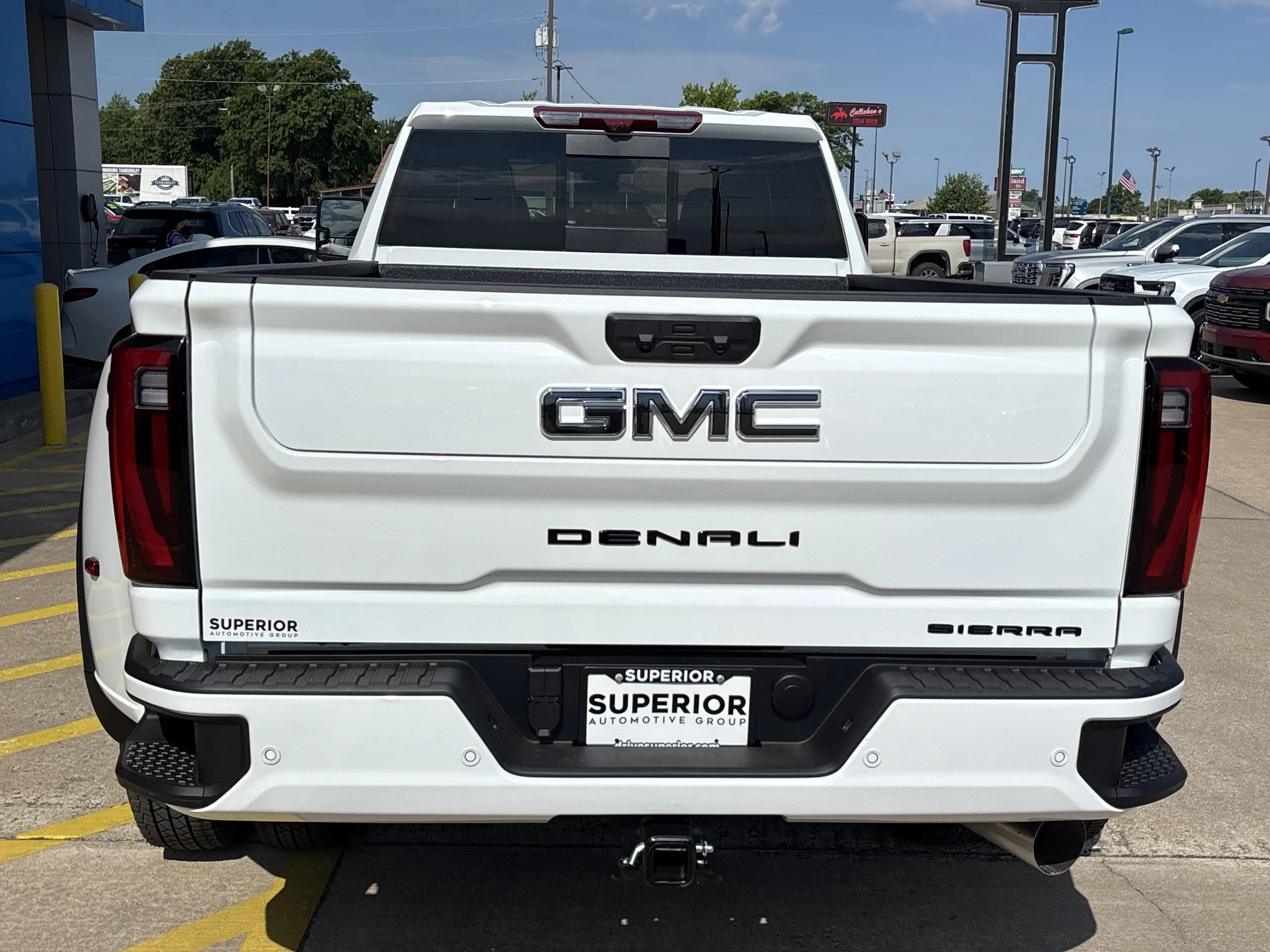 2026 GMC Sierra 3500HD Denali Ultimate - Photo 4