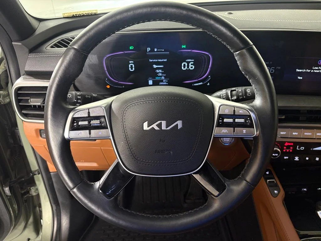 Used 2024 Green Kia EX X-Line image 20