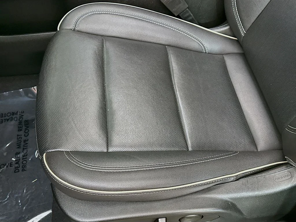 Used 2023 Gray Chevrolet Premier image 21