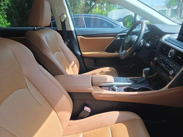 Certified Used 2022 White Lexus 350 image 5