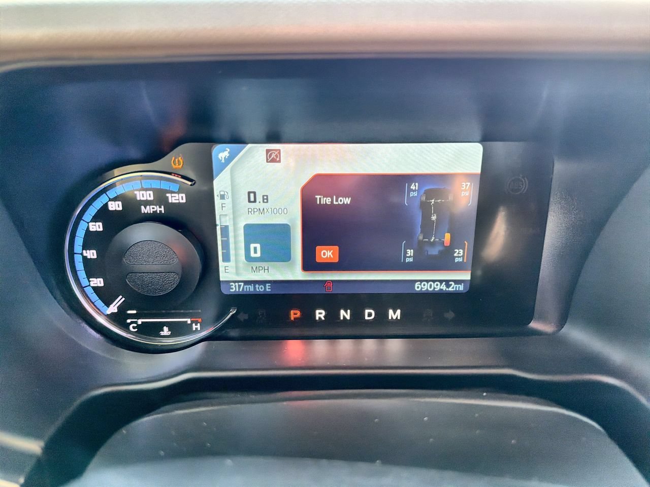 Used 2023 Gray Ford Badlands image 12