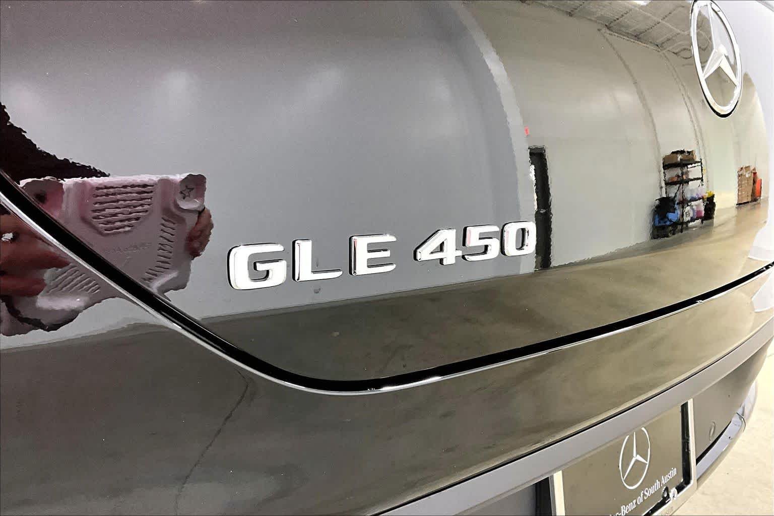 New 2026 Obsidian Black Metallic Mercedes-Benz GLE 450 image 15