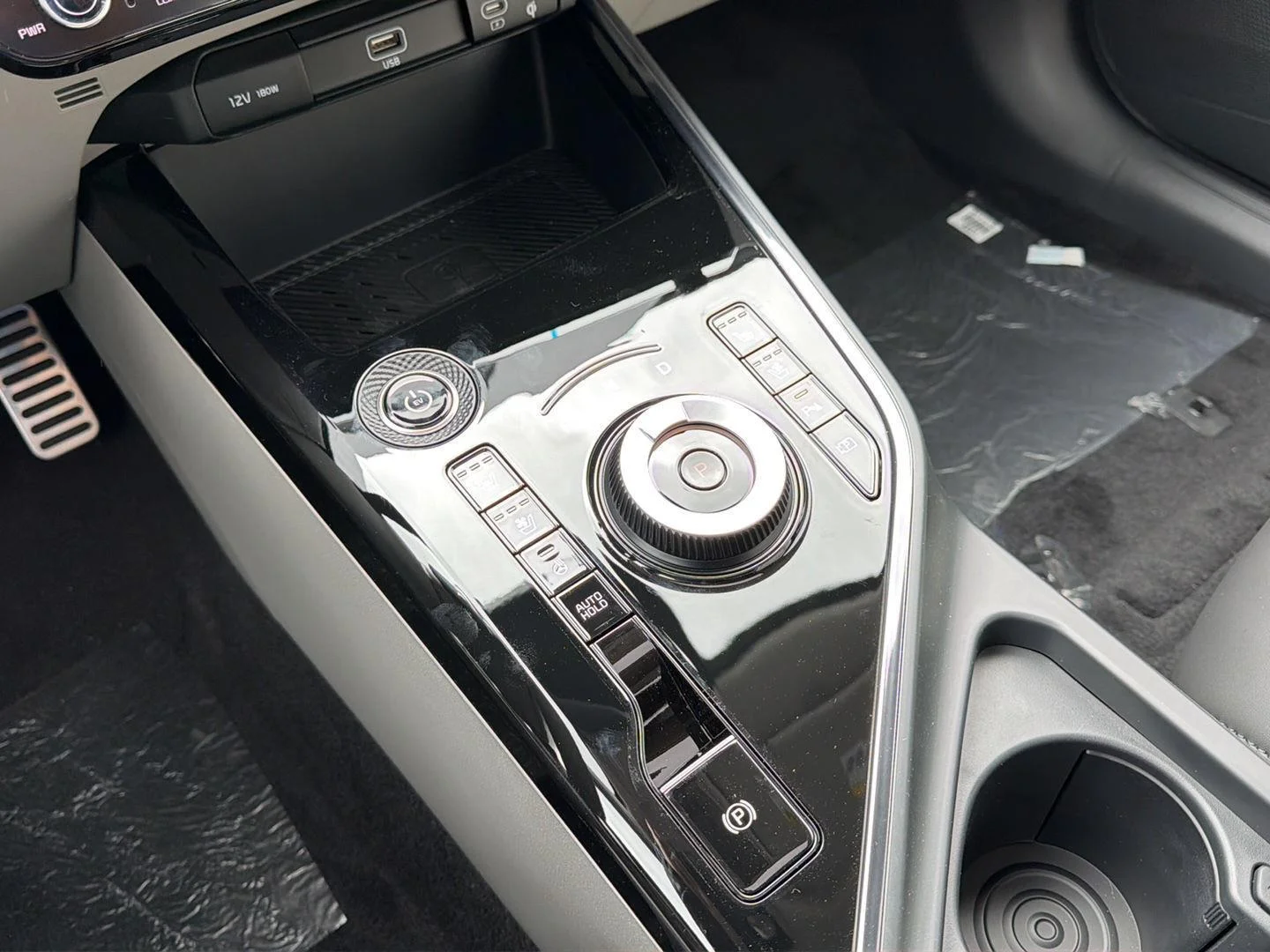 New 2026 Snow White Pearl Kia Wave image 12