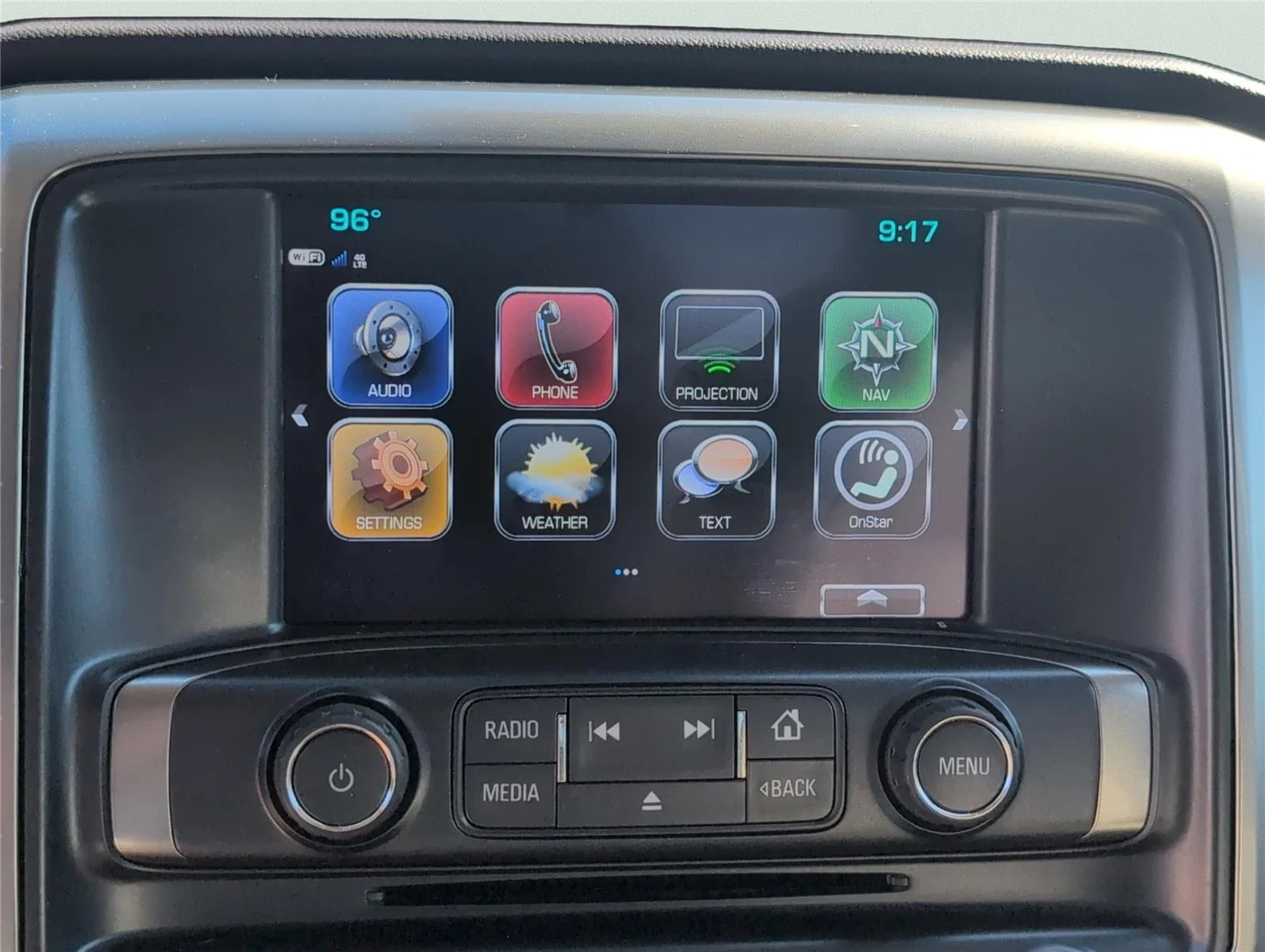 Used 2019 SUMMIT WHITE Chevrolet LTZ image 22