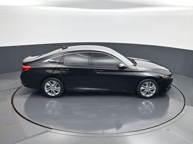 Used 2018  Honda LX image 16