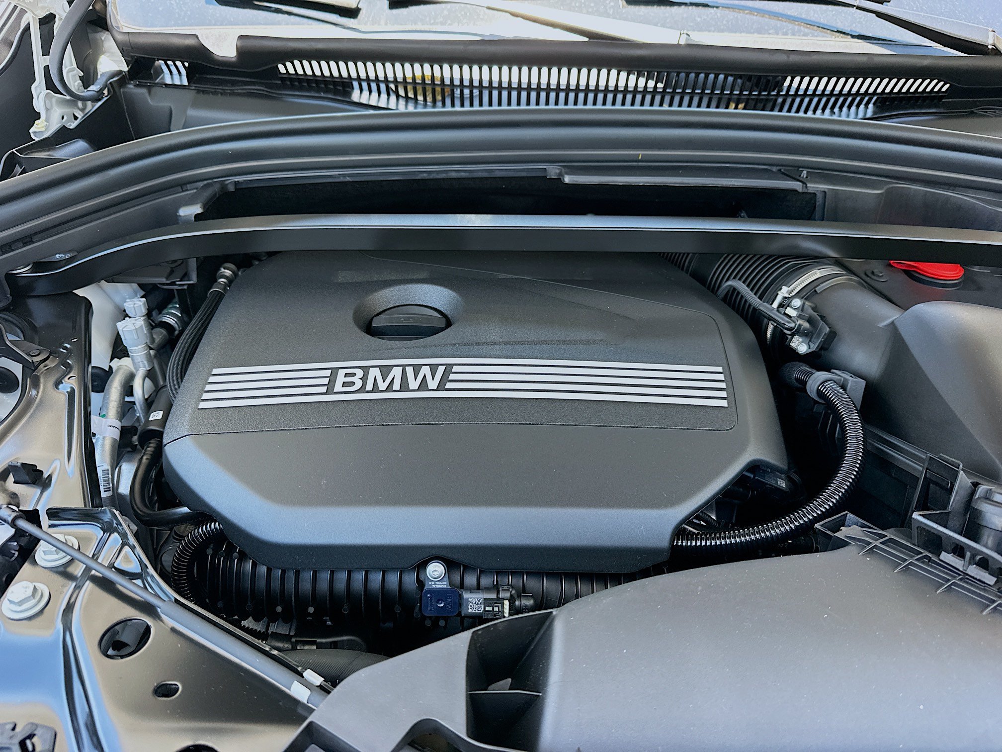 New 2026 Alpine White BMW xDrive28i image 24