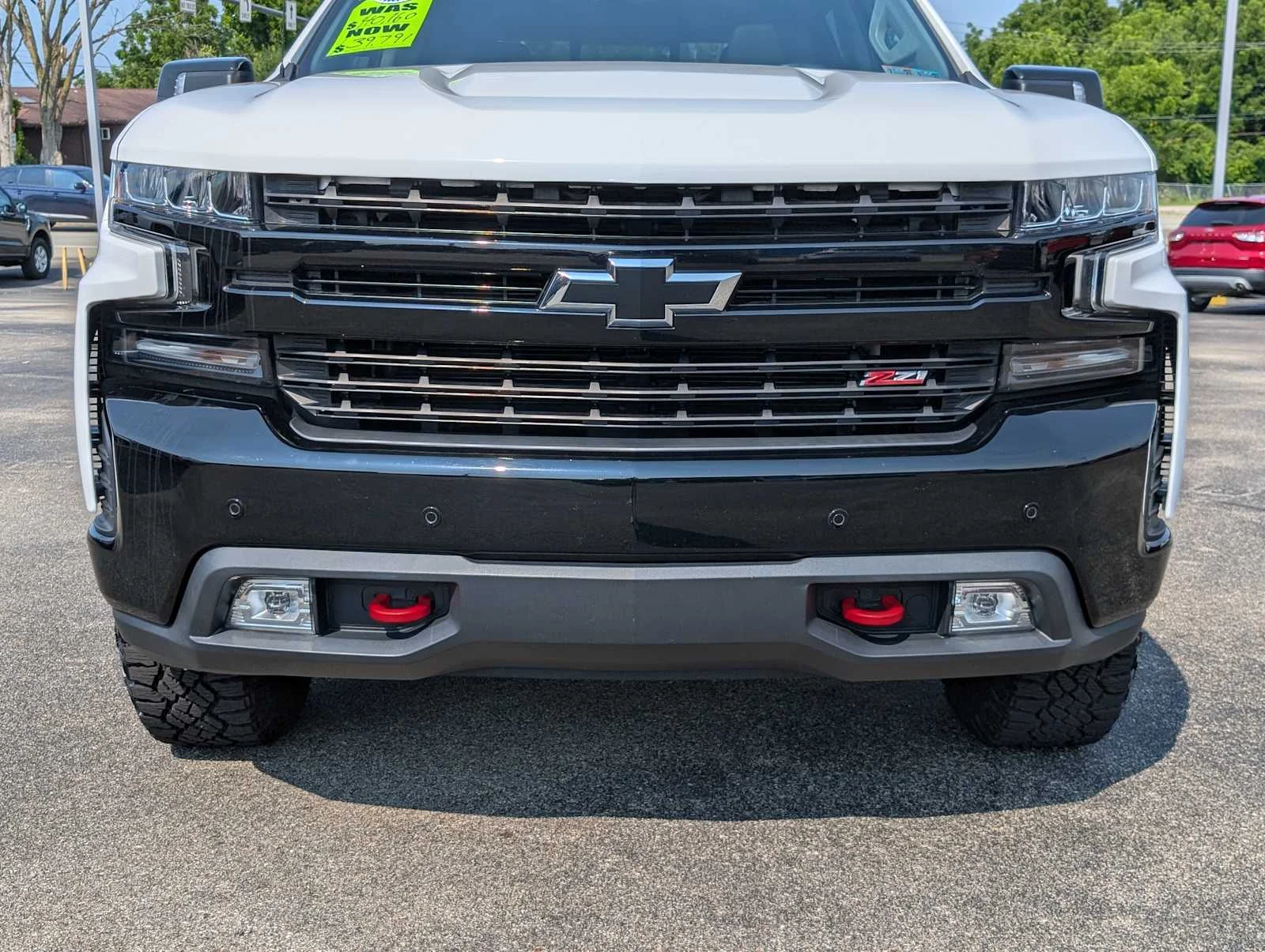 Used 2020 Summit White Chevrolet LT Trail Boss image 2