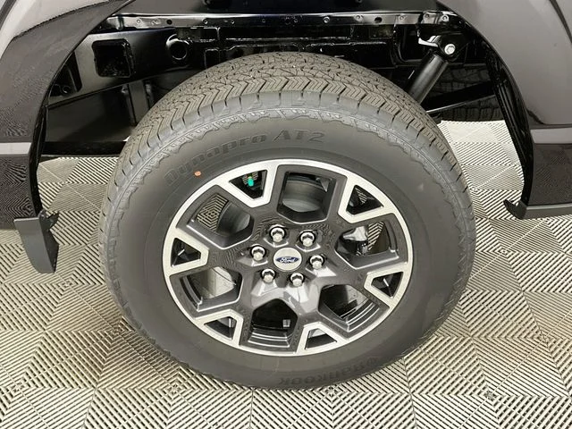 Certified Pre-Owned 2025 Ford F-150 STX