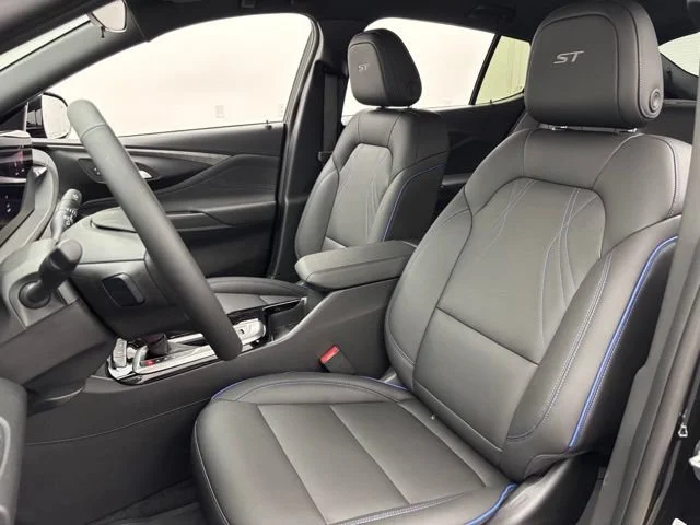 2026 Buick Envista Sport Touring - Photo 16