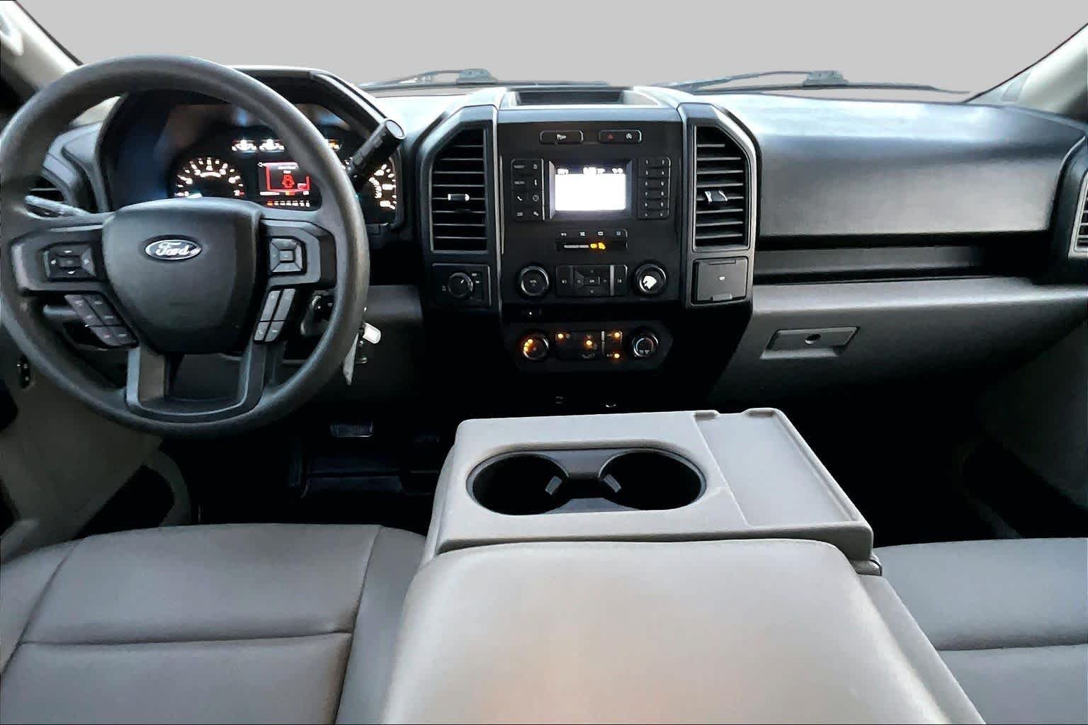 Used 2018 Oxford White Ford XL image 16