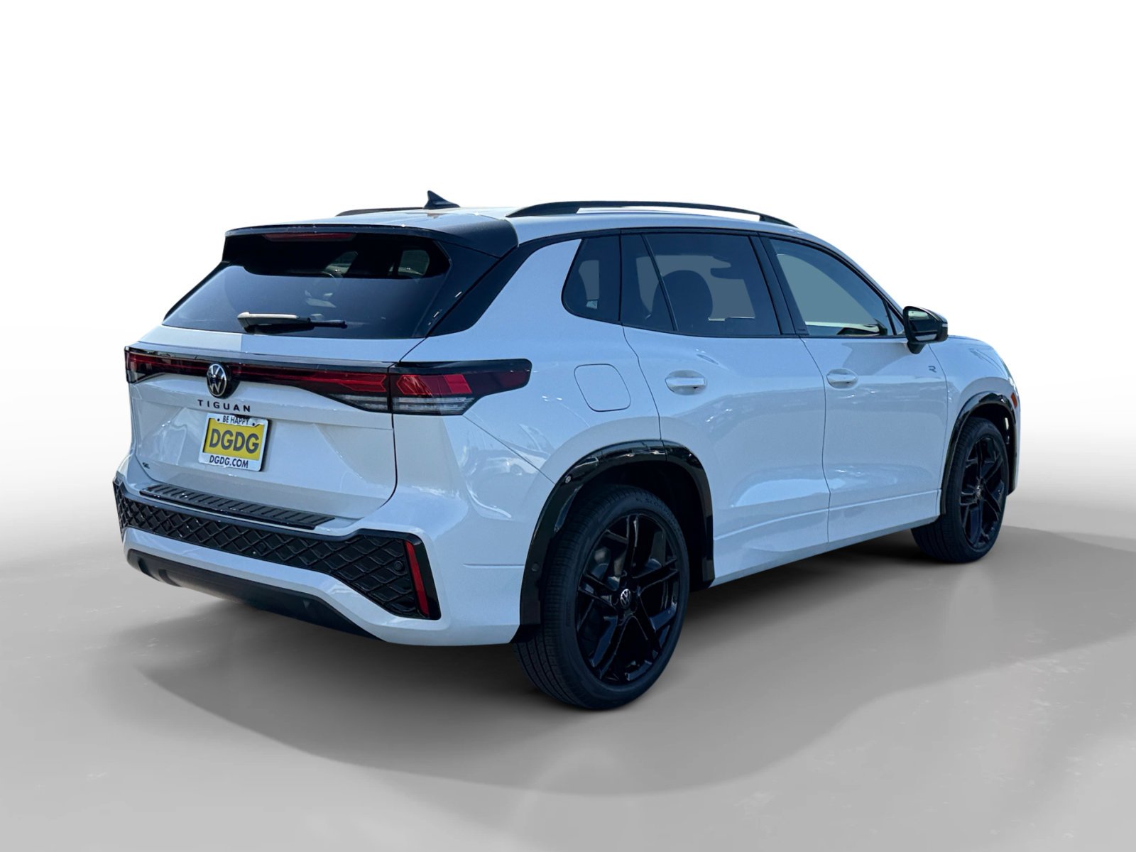 New 2026 Opal White Pearl Volkswagen SE R-Line Black image 5