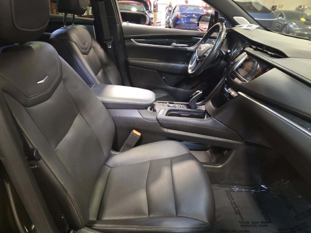 Used 2024 Black Cadillac Premium Luxury image 7
