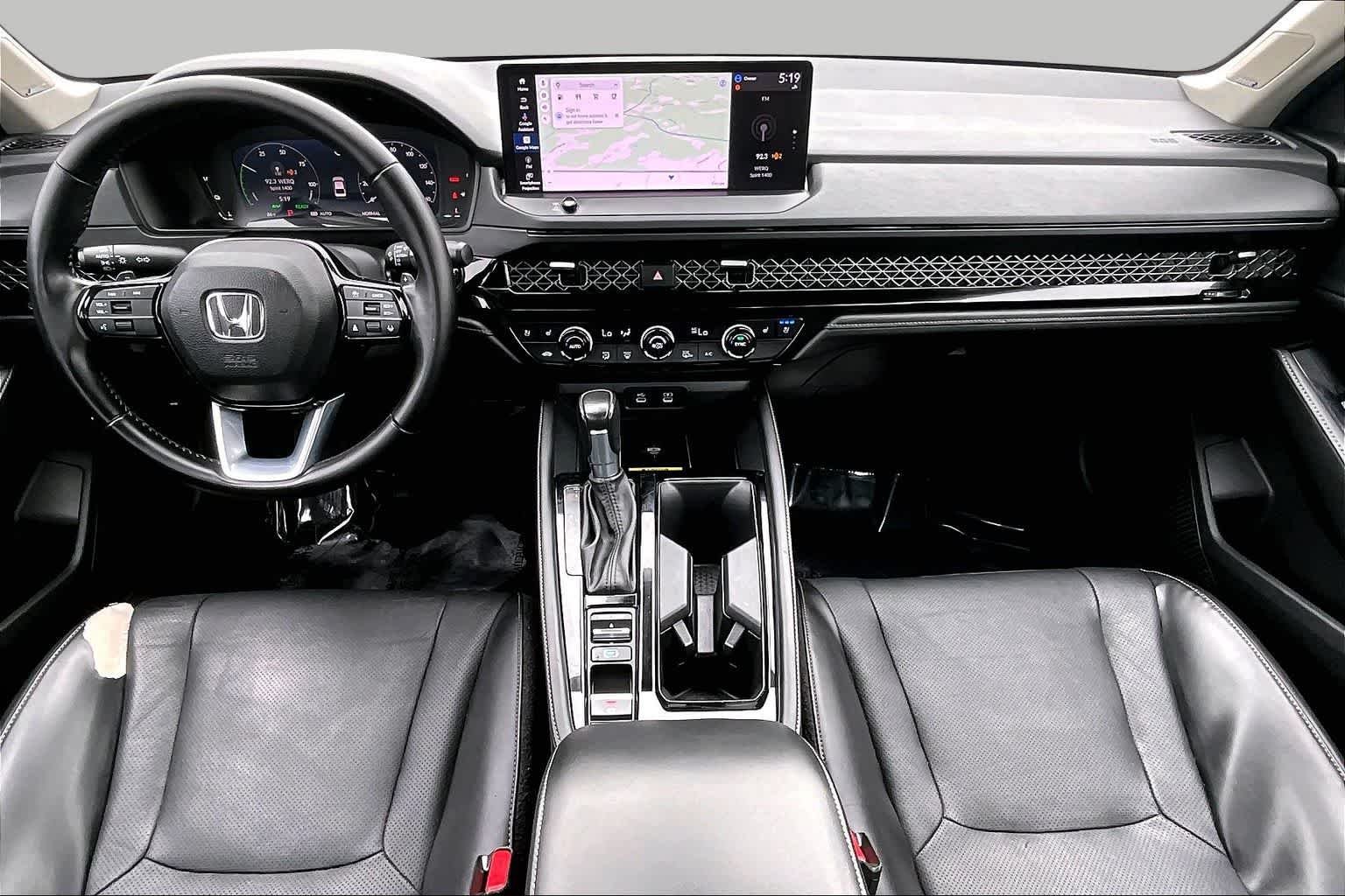 Used 2023 Meteorite Gray Metallic Honda Touring image 16