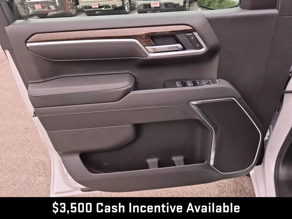 New 2026 Summit White GMC Elevation image 19