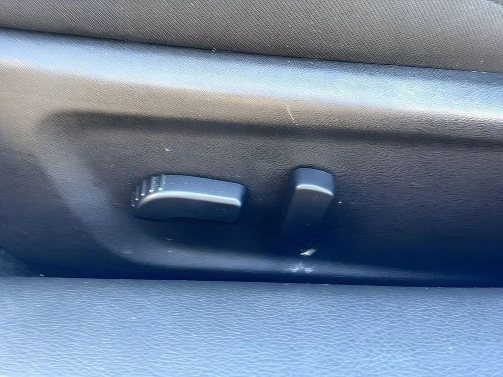 2025 Nissan Altima SV - Photo 15