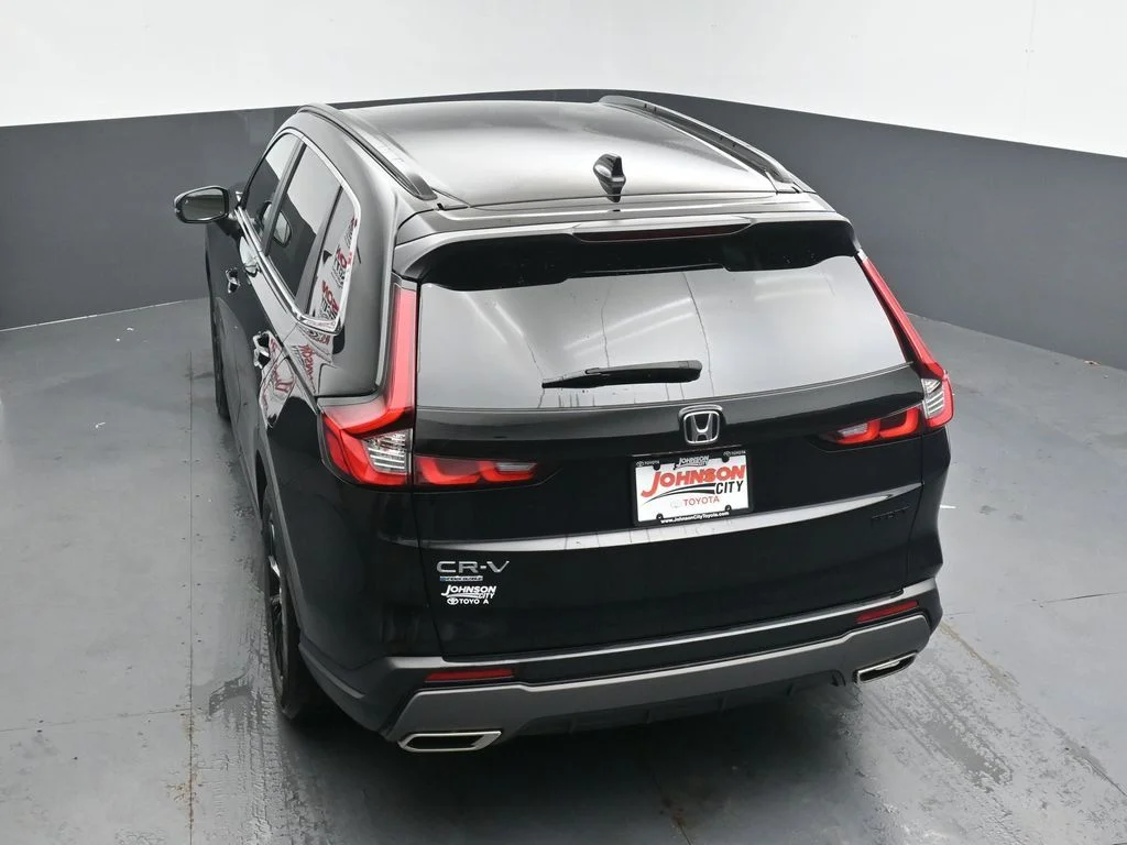 Used 2024  Honda Sport image 30