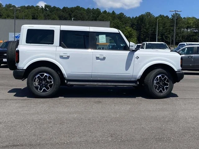 New 2026 White Ford Outer Banks image 2