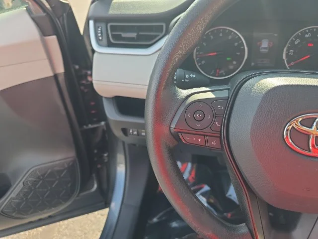 Used 2021 Gray Toyota XLE image 18
