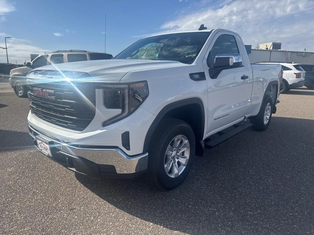 New 2026 Summit White GMC Pro image 2
