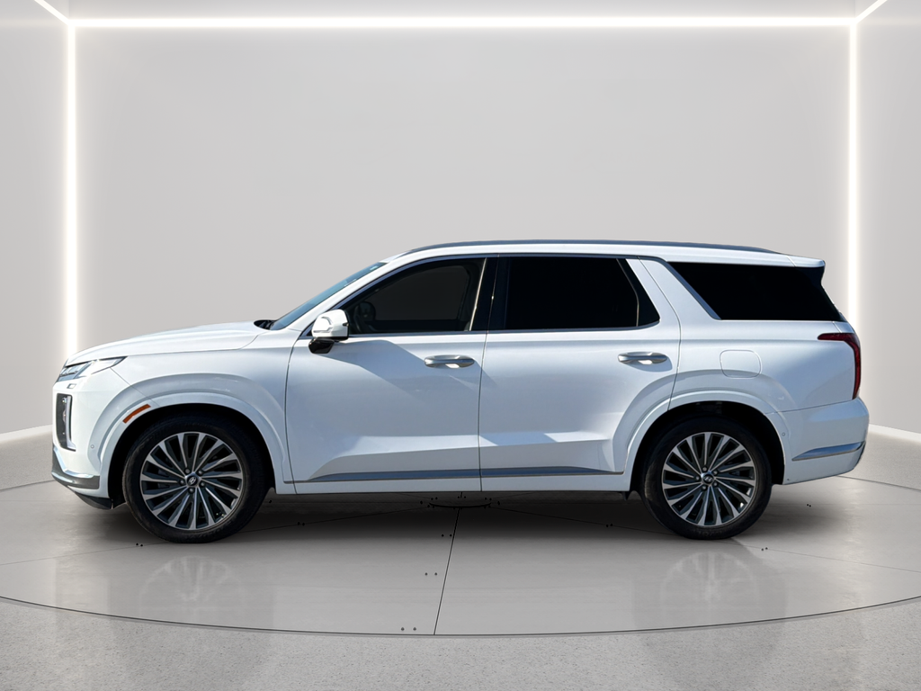 Used 2024 White Hyundai Calligraphy image 13