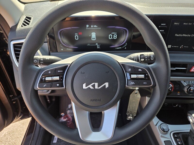 New 2026 Fusion Black Kia LX image 10