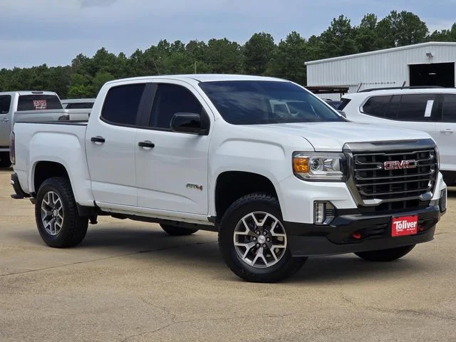 Used 2022 White GMC AT4 w/Cloth image 2