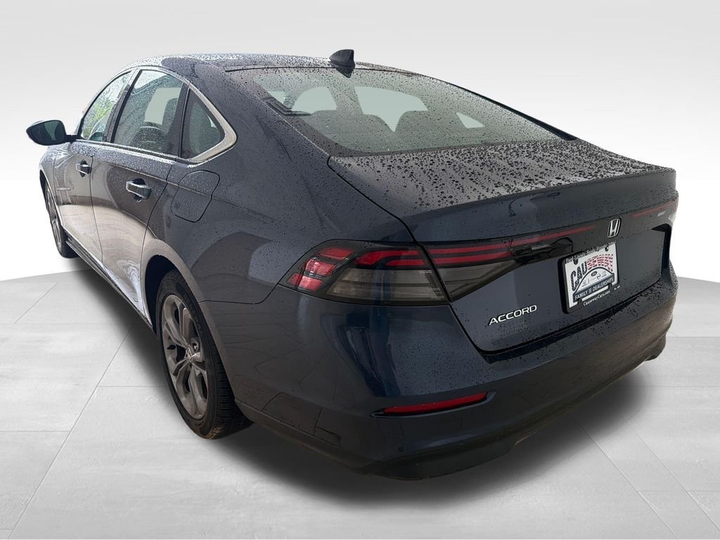 Used 2024  Honda EX image 4