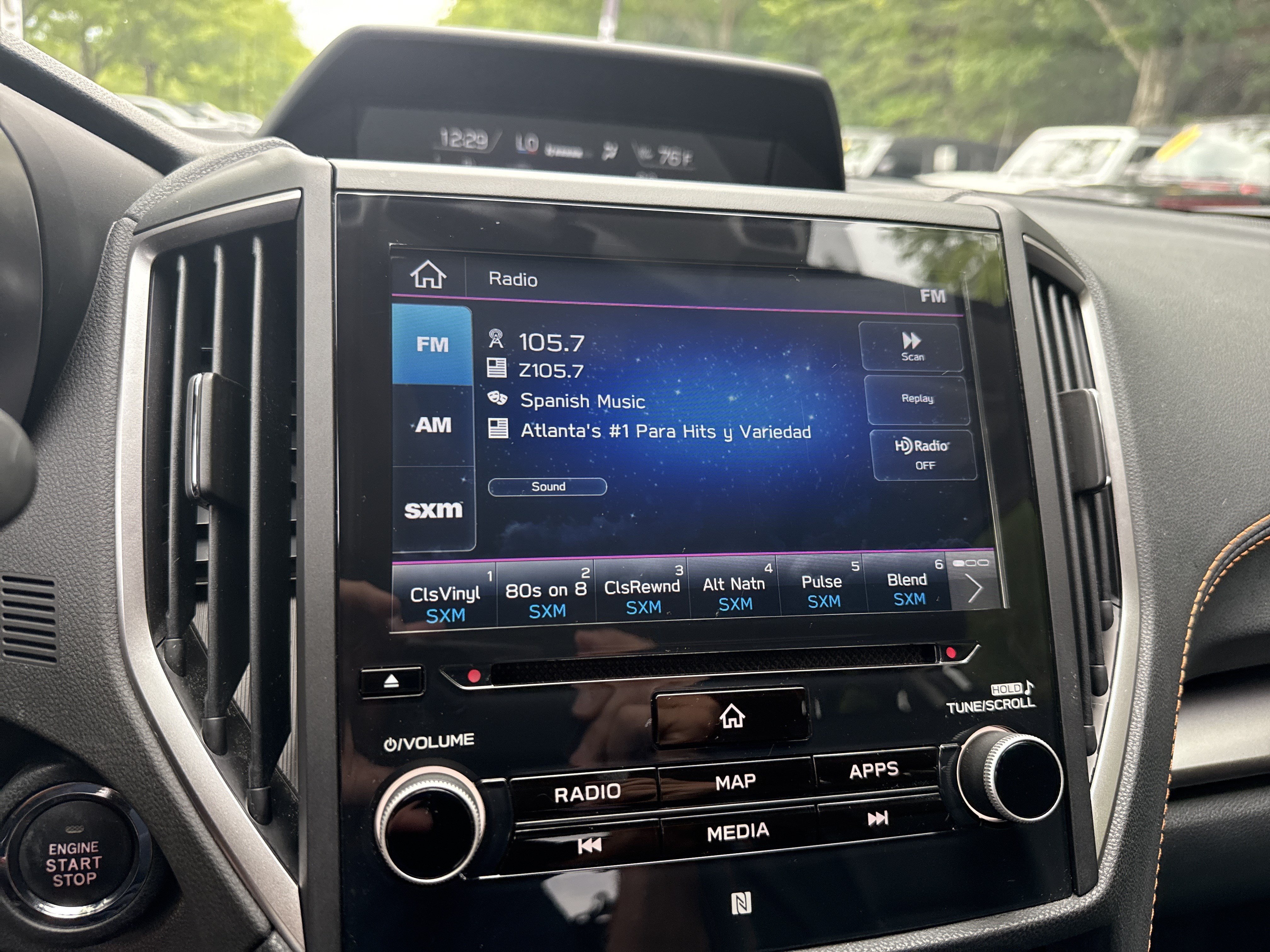 Used 2023 Ice Silver Metallic Subaru Limited image 26