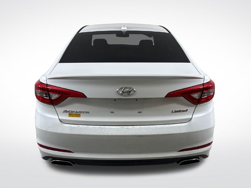 Used 2015 White Hyundai Limited image 4