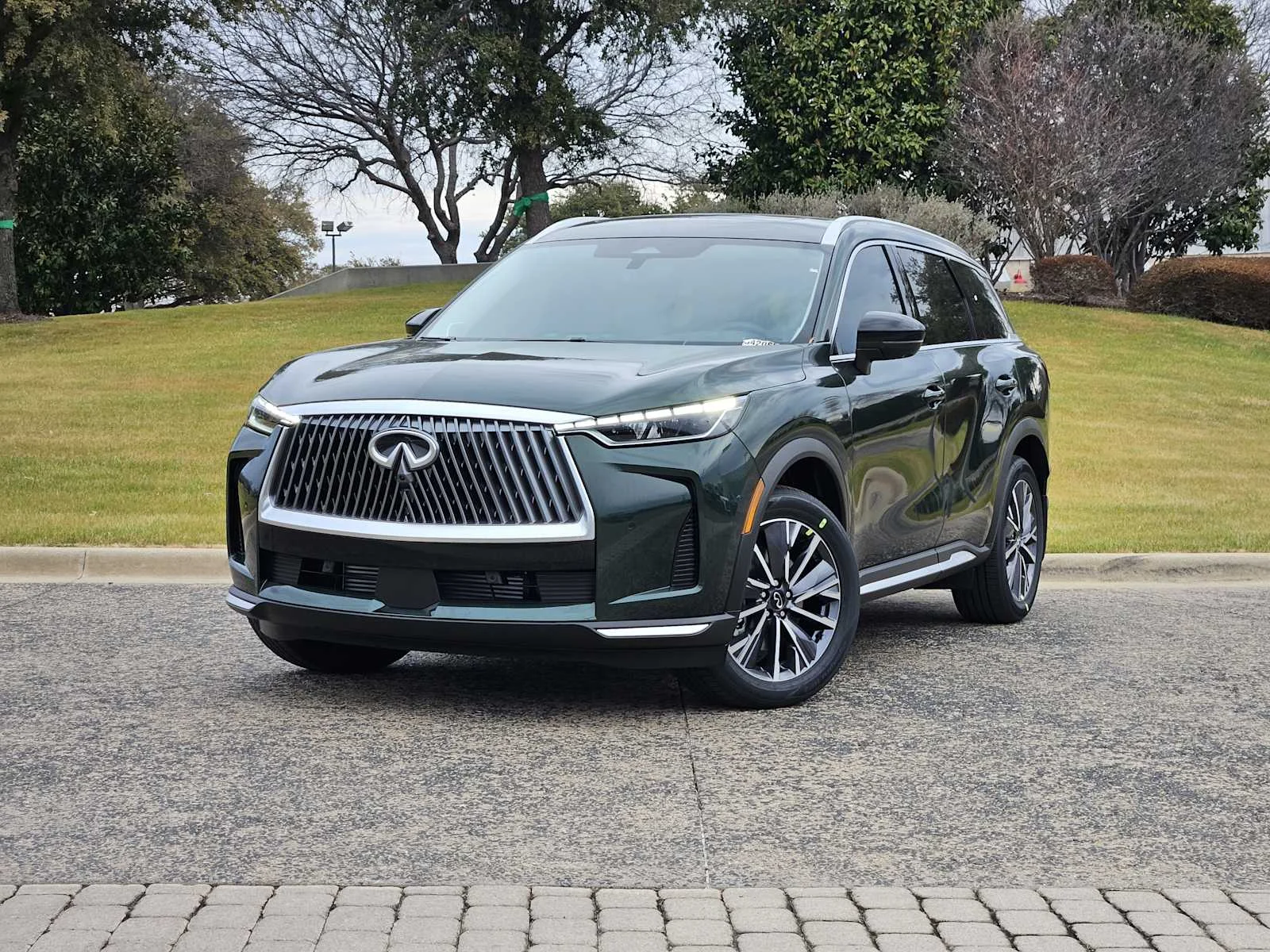 2026 INFINITI QX60 Luxe FWD