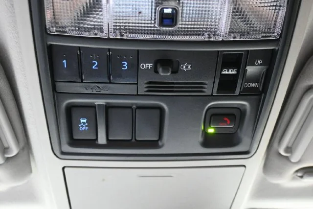 Used 2022 White Toyota Limited image 28