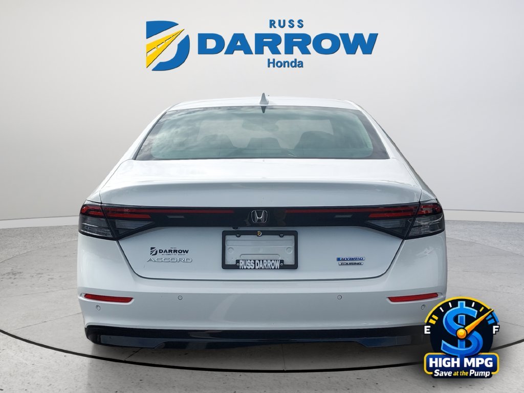 Used 2024 White Honda Touring image 4