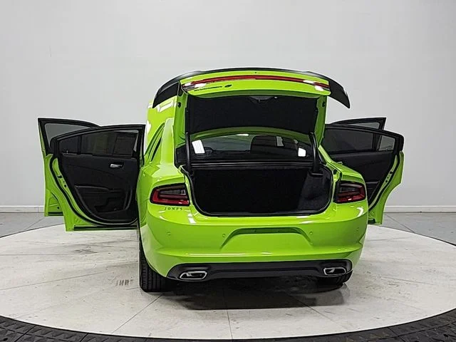 Used 2023 Green Dodge SXT image 14