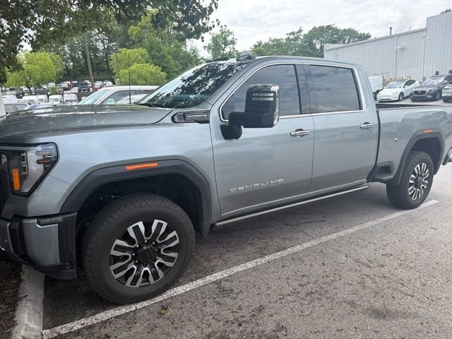 2024 GMC Sierra 4WD Crew Cab Long Box Denali Ultimate's photo
