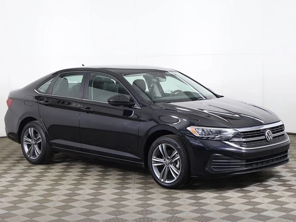 Used 2024 Deep Black Pearl Volkswagen 1.5T SE image 51