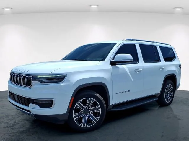 Used 2022 White Jeep Series III image 2
