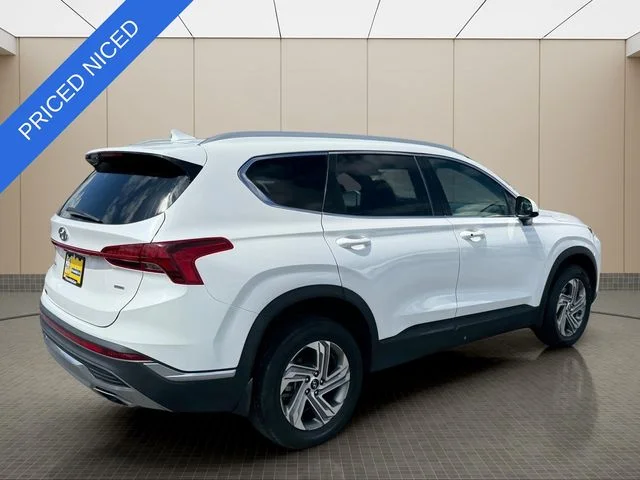 Used 2022 Gray Hyundai SEL image 3