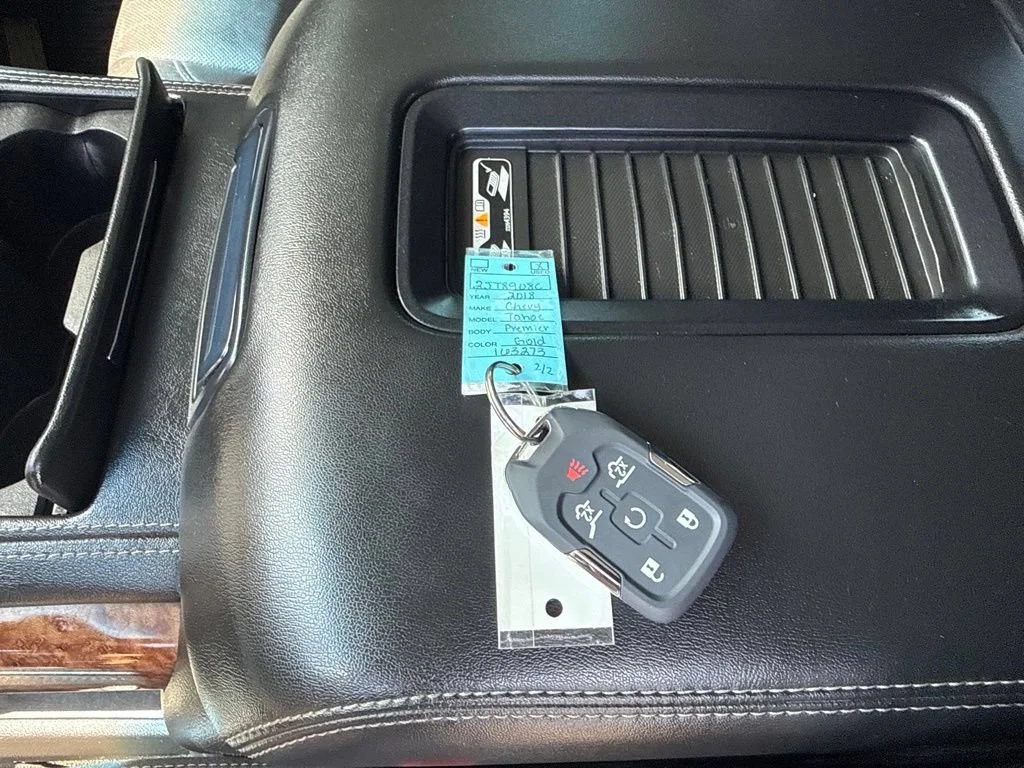 Used 2018 PEPPERDUST METALLIC Chevrolet Premier image 39