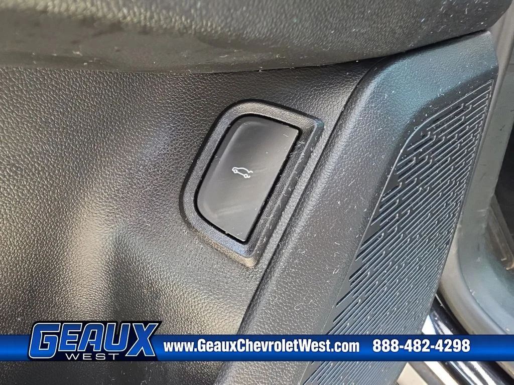 Used 2026 Black Chevrolet LT image 32