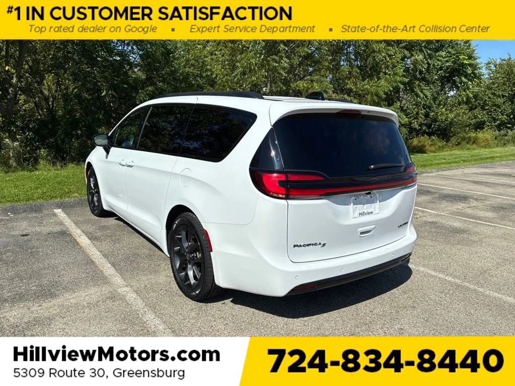 Certified Used 2026 Bright White Clearcoat Chrysler Limited image 4